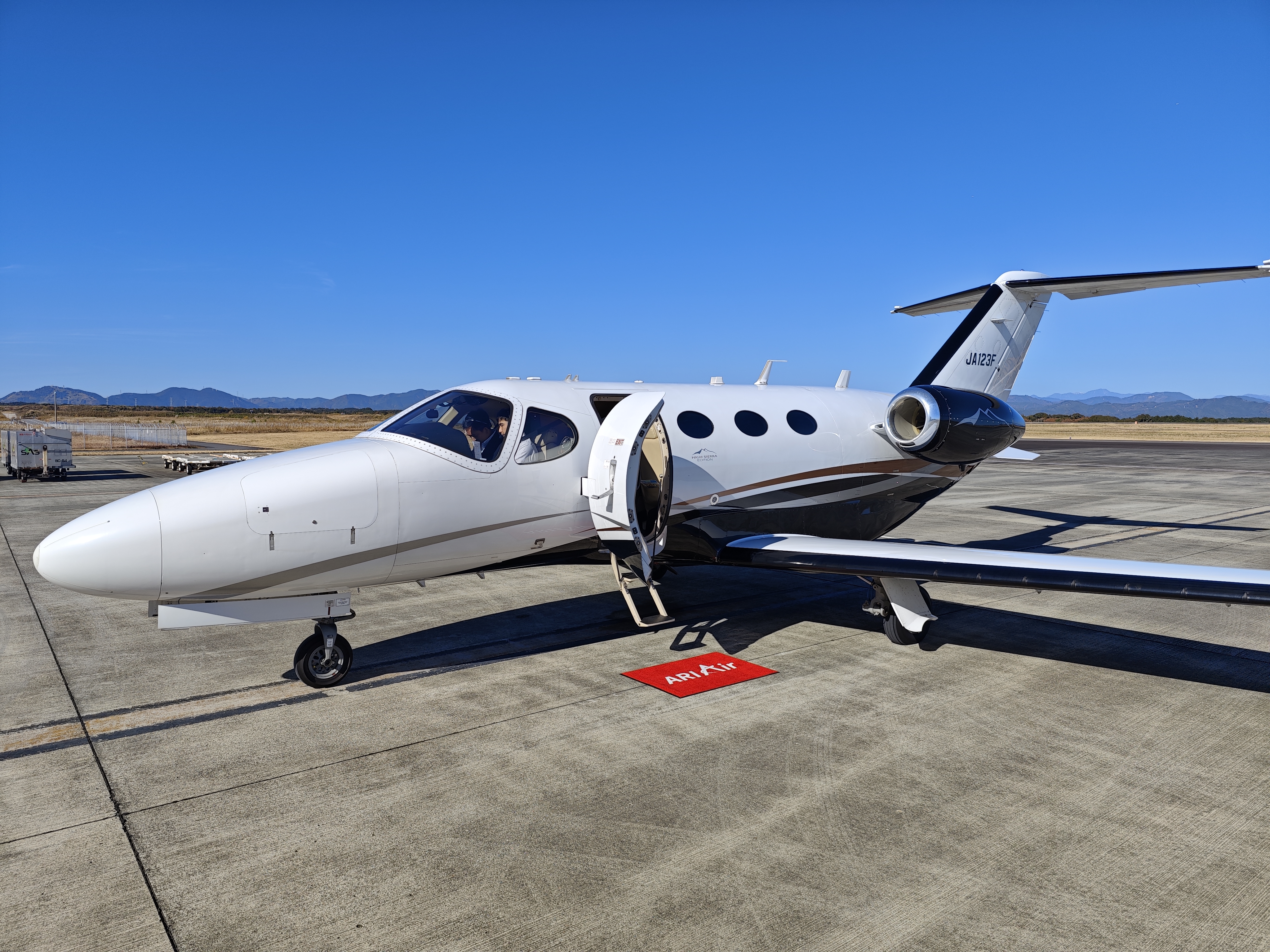 プライベートジェット（Citation Mustang）