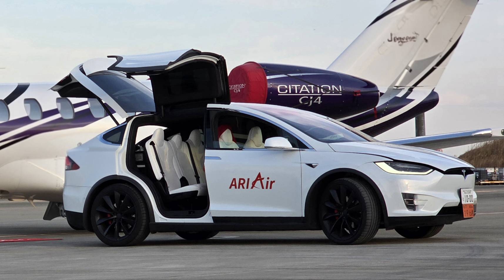 Tesla Model X 送迎