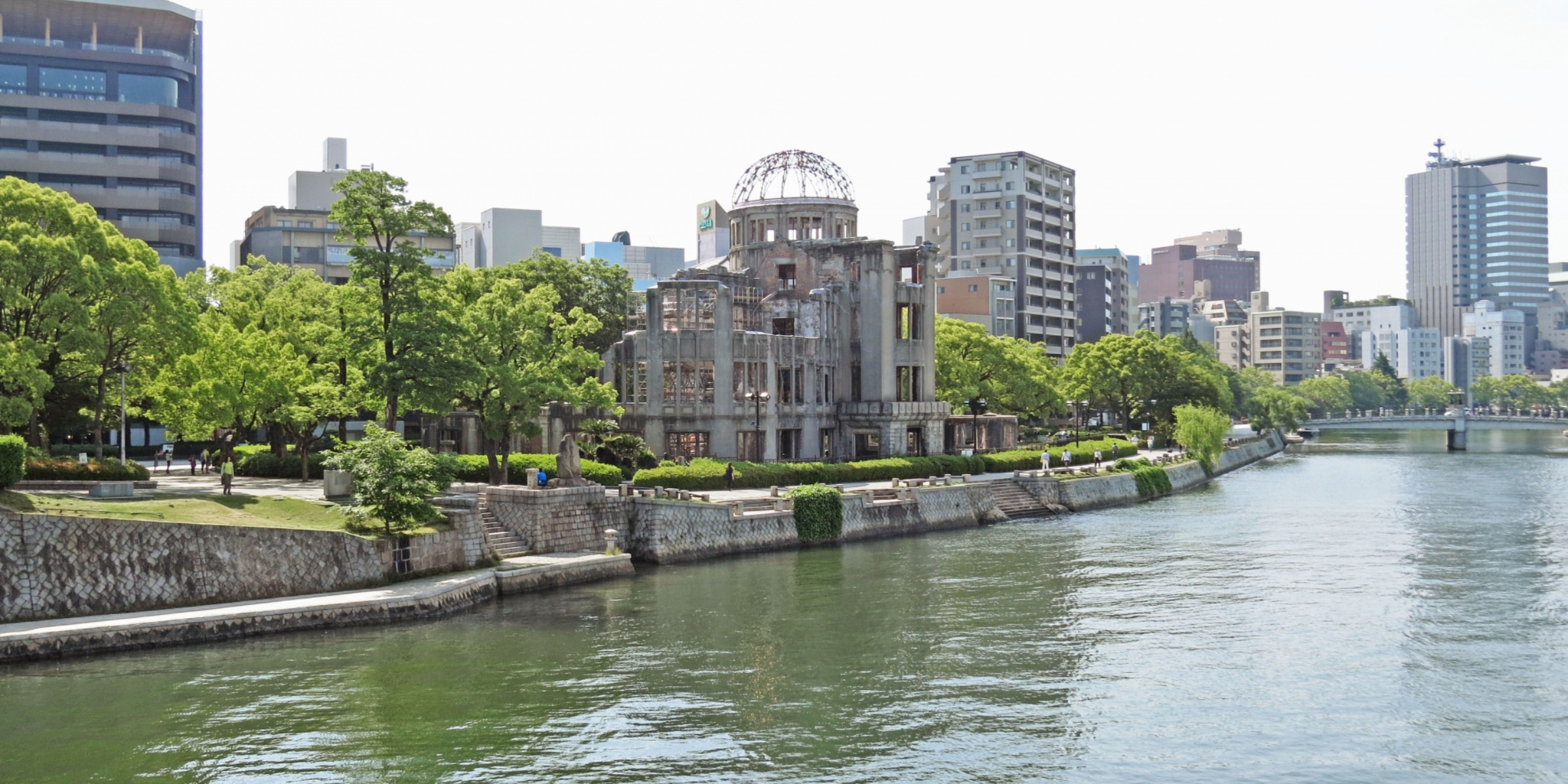 広島
