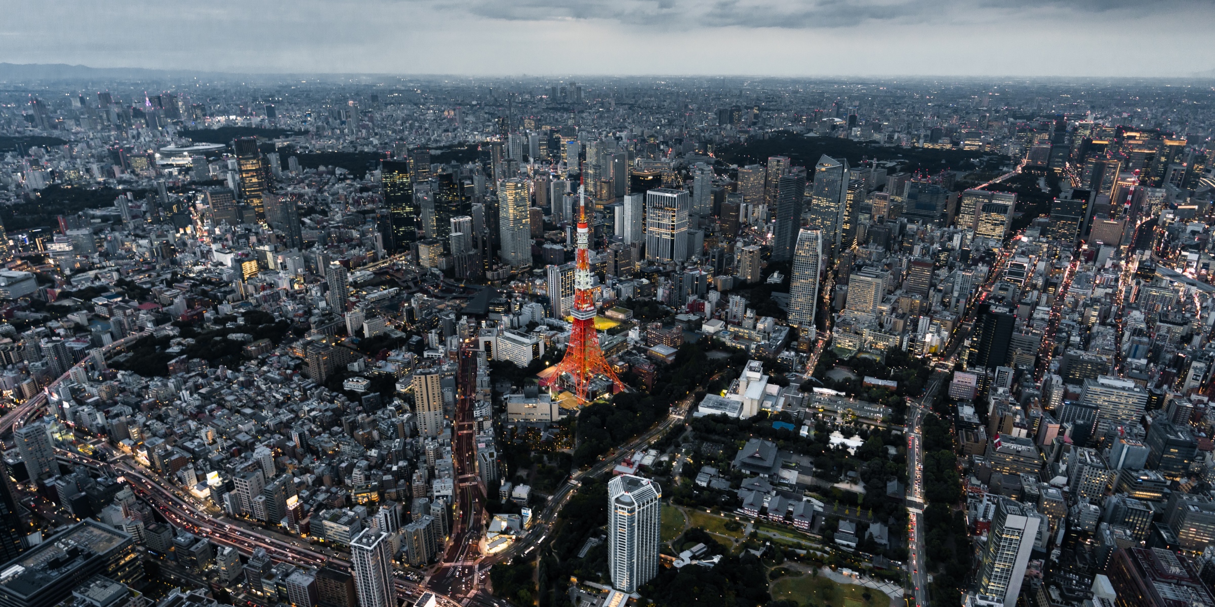 東京