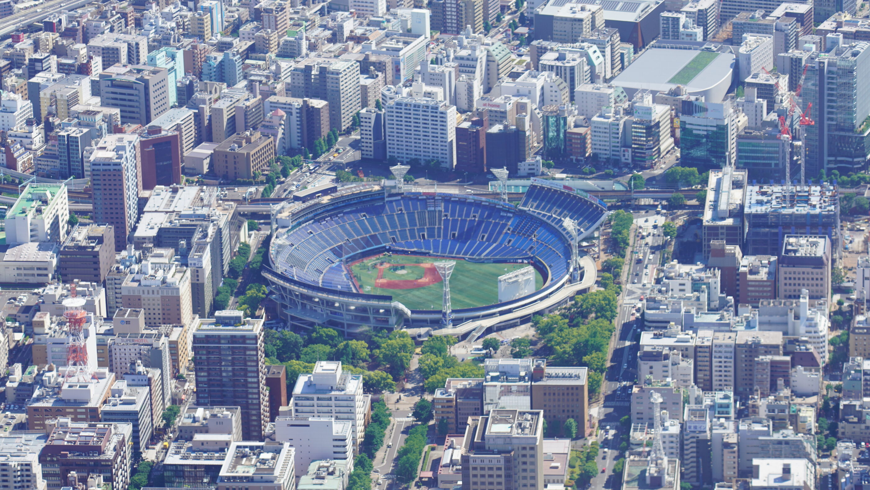 横浜