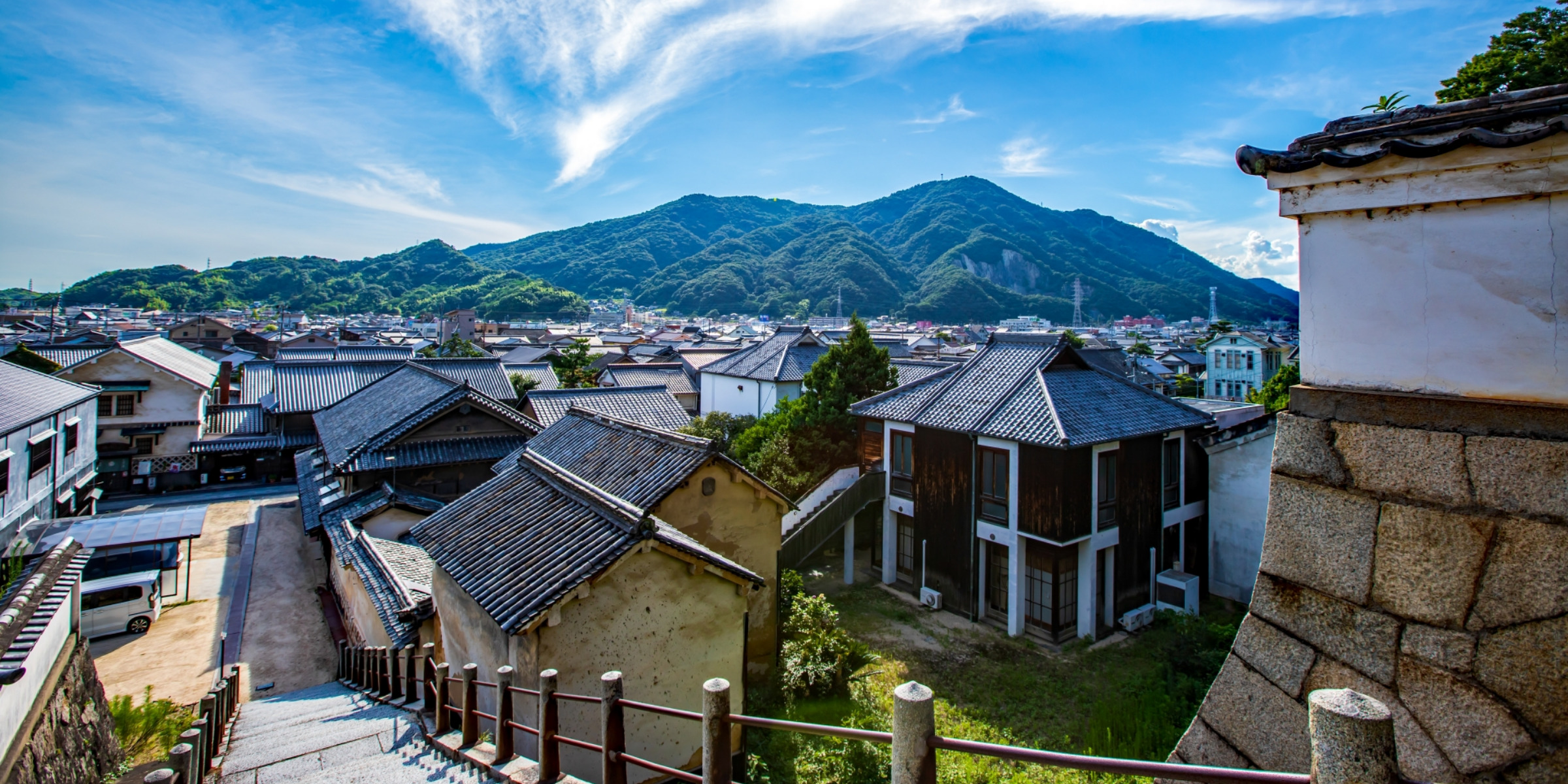広島