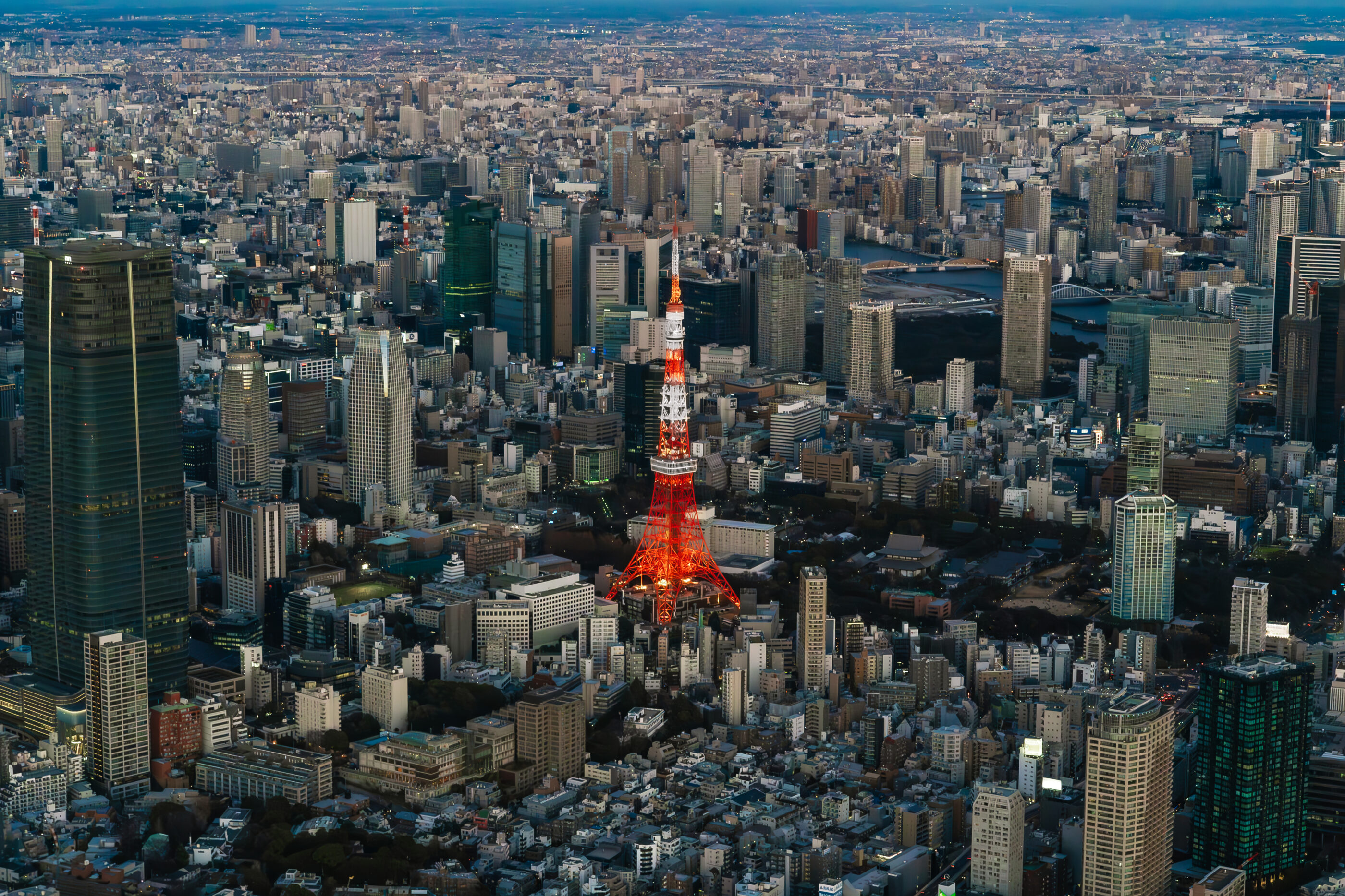 東京