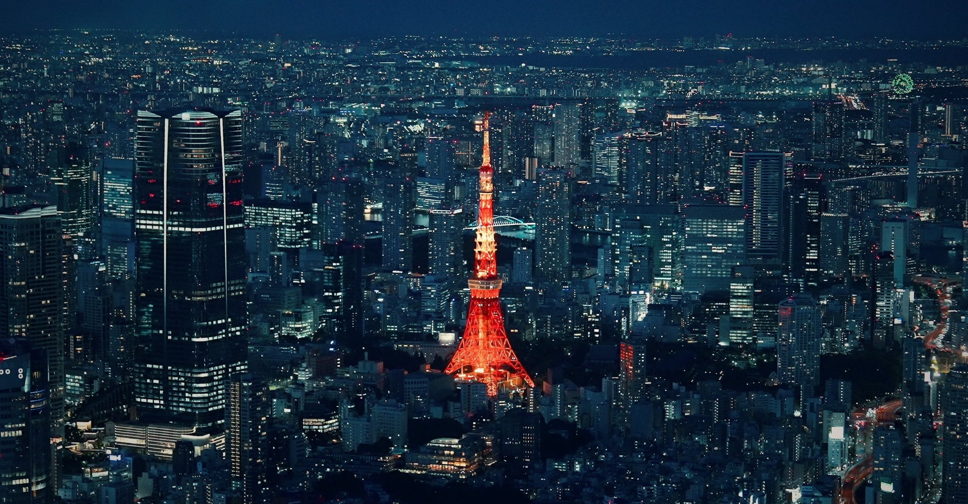 東京